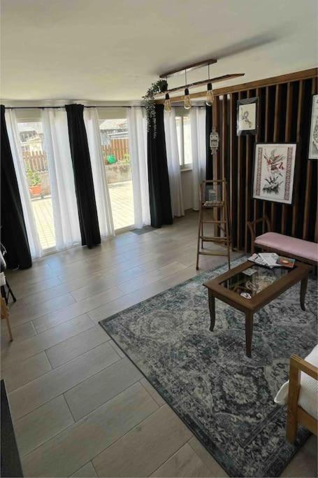 شقة Luxury Loft - Per Gli Amanti Dei Dettagli نابولي المظهر الخارجي الصورة